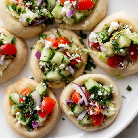 Mini Pita Pockets Hummus